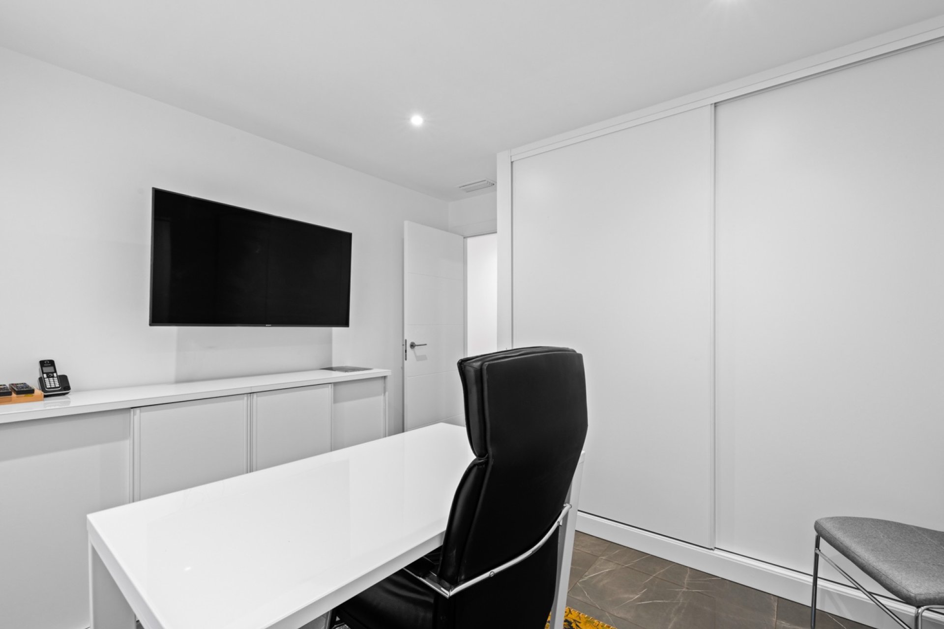 Herverkoop - Villa - San Juan - Frank Espinós