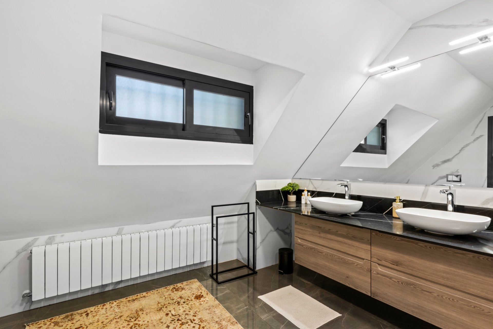 Herverkoop - Villa - San Juan - Frank Espinós