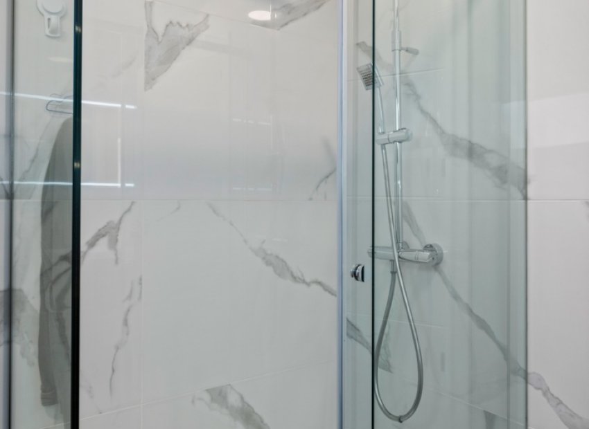 Herverkoop - Villa - San Juan - Frank Espinós