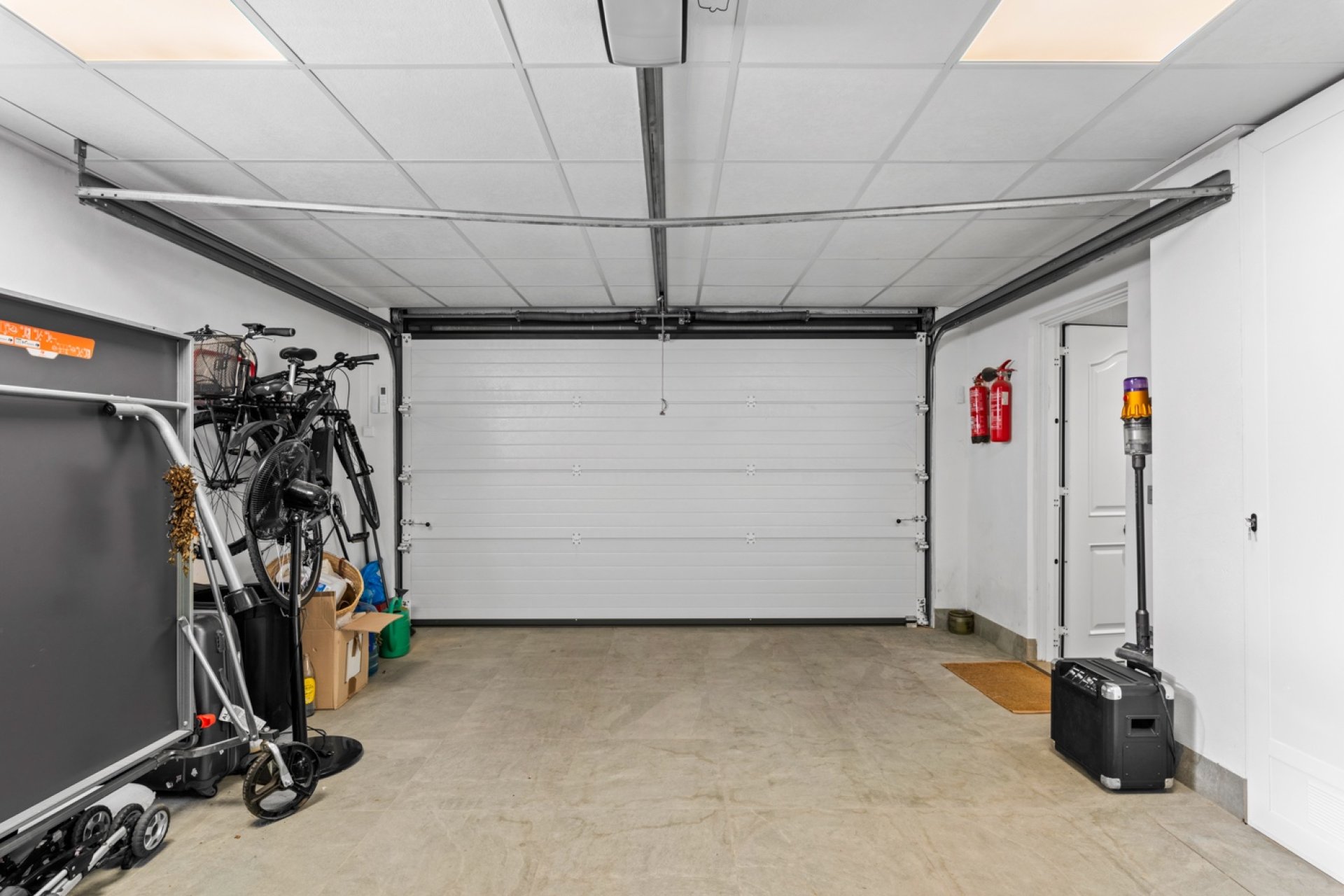 Herverkoop - Villa - San Juan - Frank Espinós