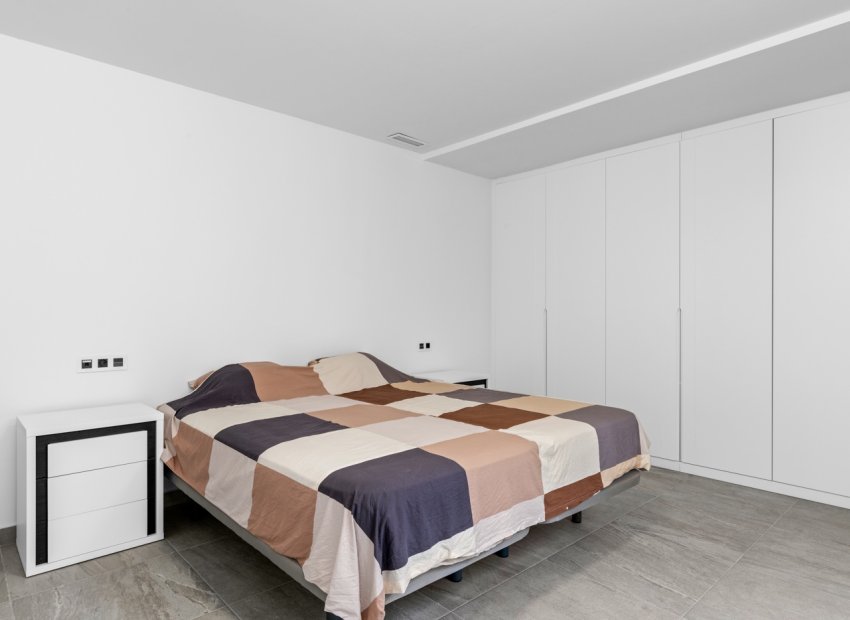 Herverkoop - Villa - San Miguel de Salinas - Costa Blanca