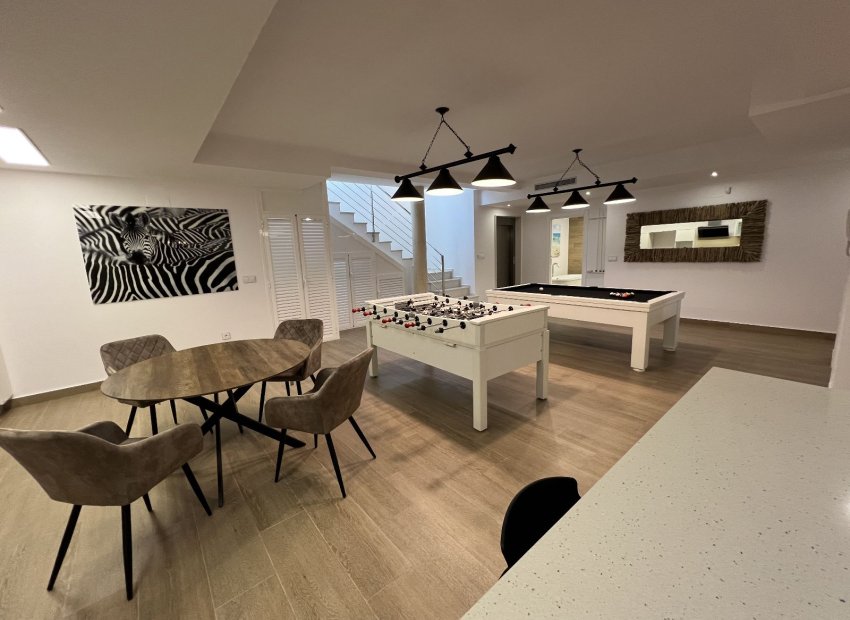 Herverkoop - Villa - San Miguel de Salinas - Costa Blanca