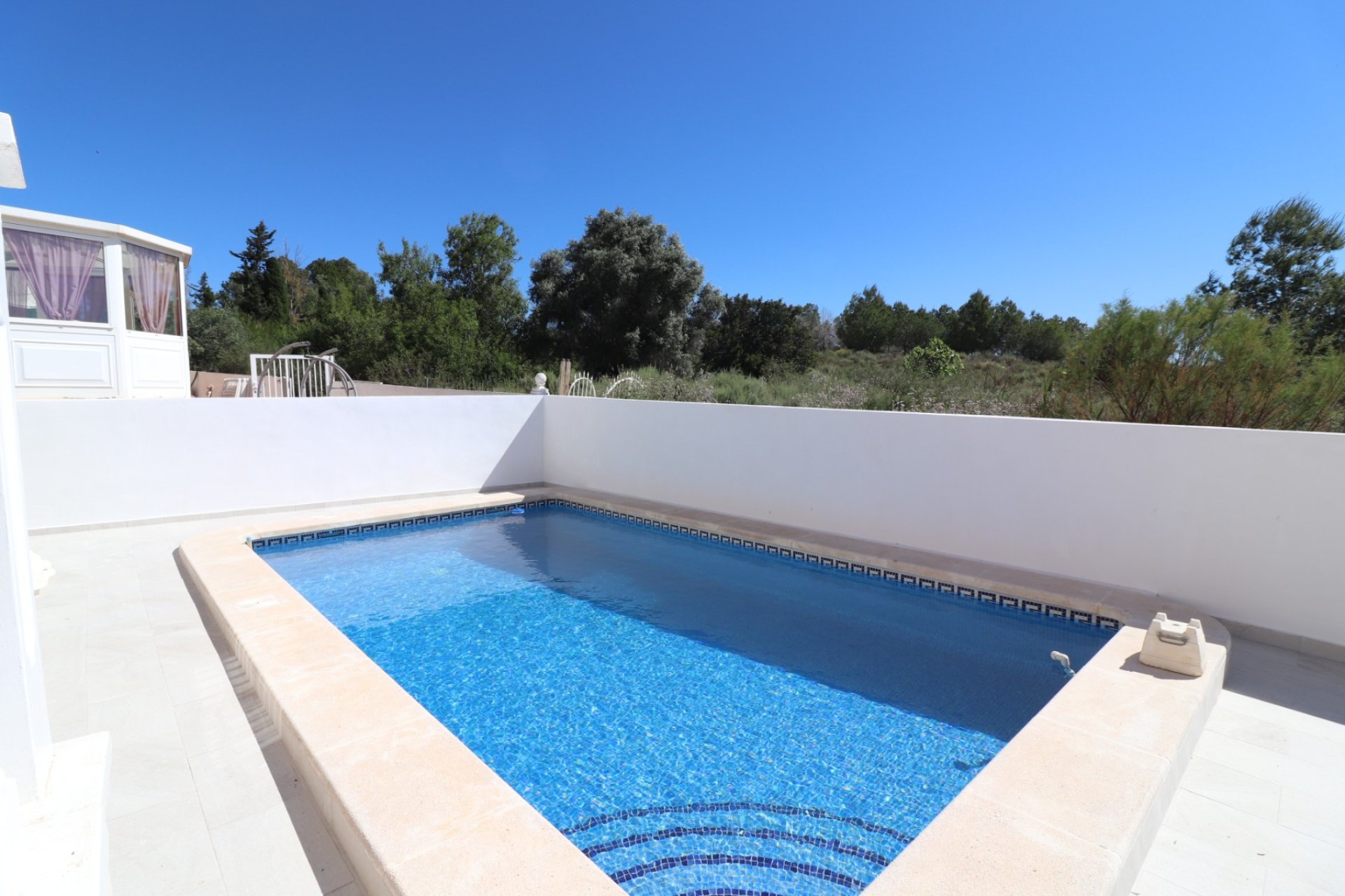 Herverkoop - Villa - San Miguel de Salinas - Lake View Mansions