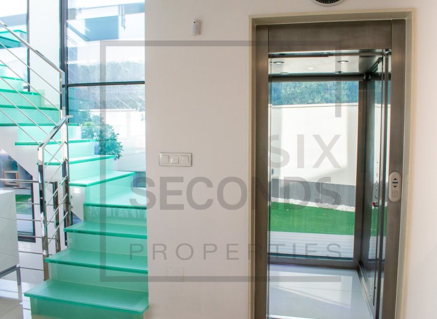 Herverkoop - Villa - San Miguel de Salinas - Urbanizaciones