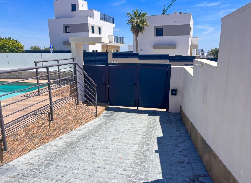 Herverkoop - Villa - San Miguel de Salinas