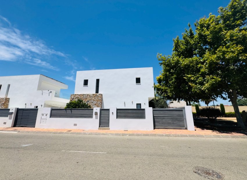 Herverkoop - Villa - San Pedro del Pinatar - Lo Pagan