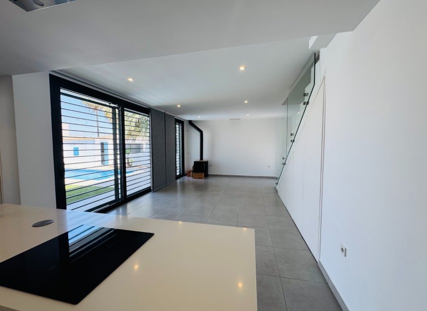 Herverkoop - Villa - SAN PEDRO DEL PINATAR - LO PAGÁN