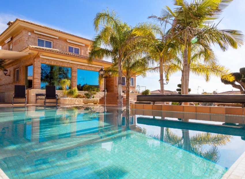 Herverkoop - Villa - San Vicente del Raspeig - Los Girasoles