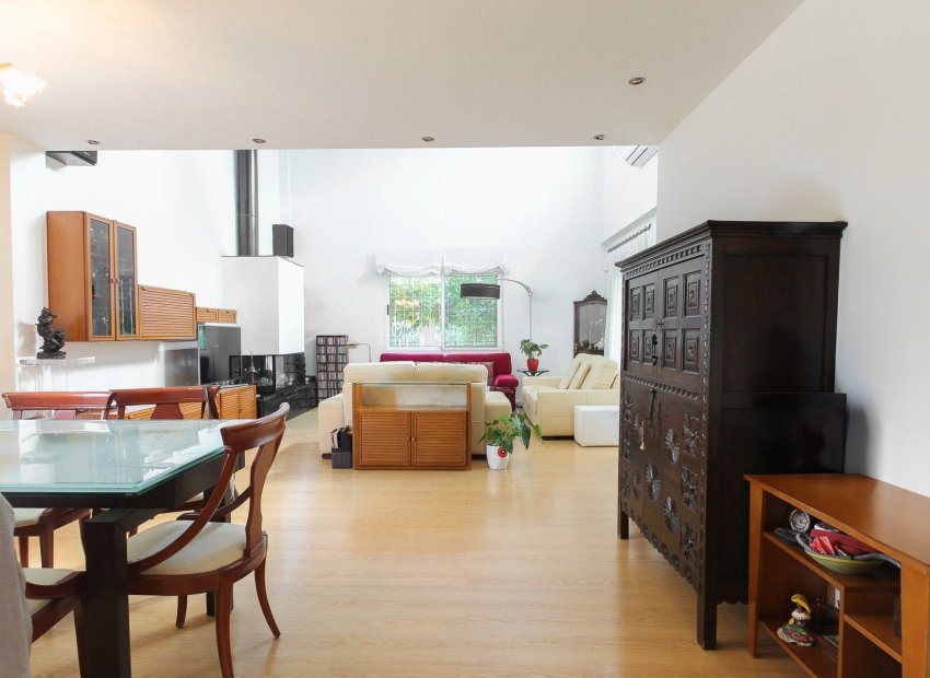 Herverkoop - Villa - San Vicente del Raspeig