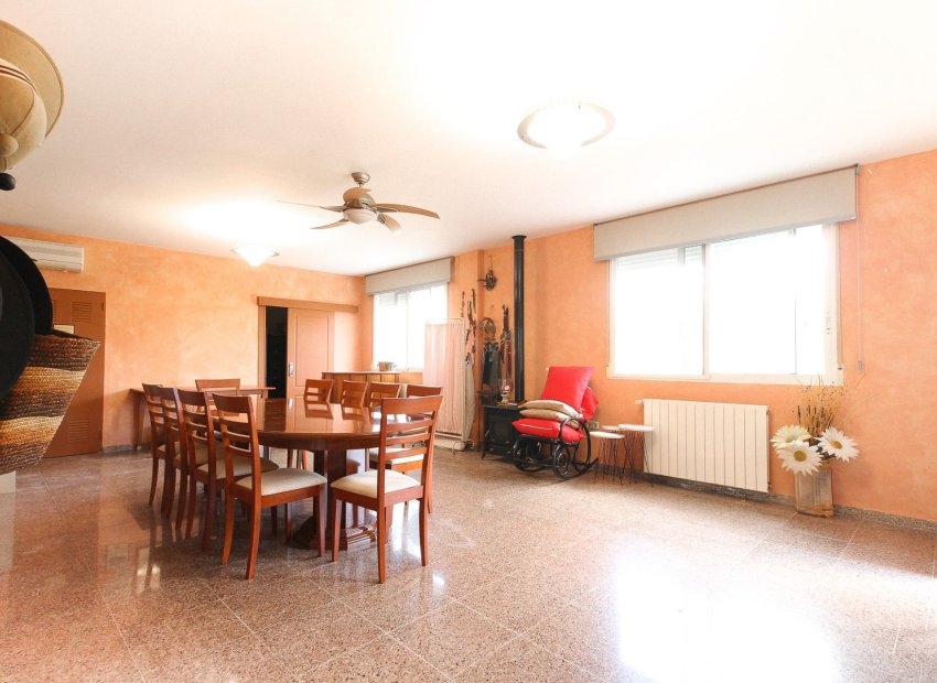 Herverkoop - Villa - San Vicente del Raspeig