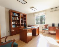 Herverkoop - Villa - San Vicente del Raspeig