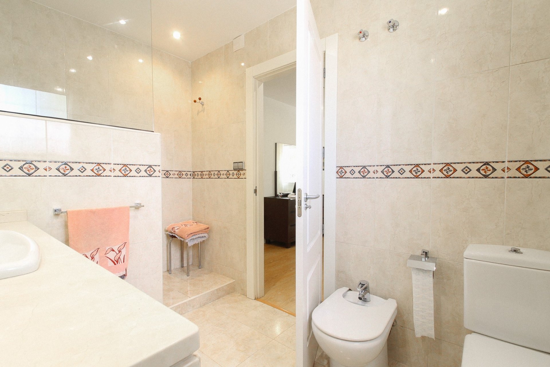 Herverkoop - Villa - San Vicente del Raspeig