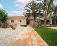 Herverkoop - Villa - San Vicente del Raspeig