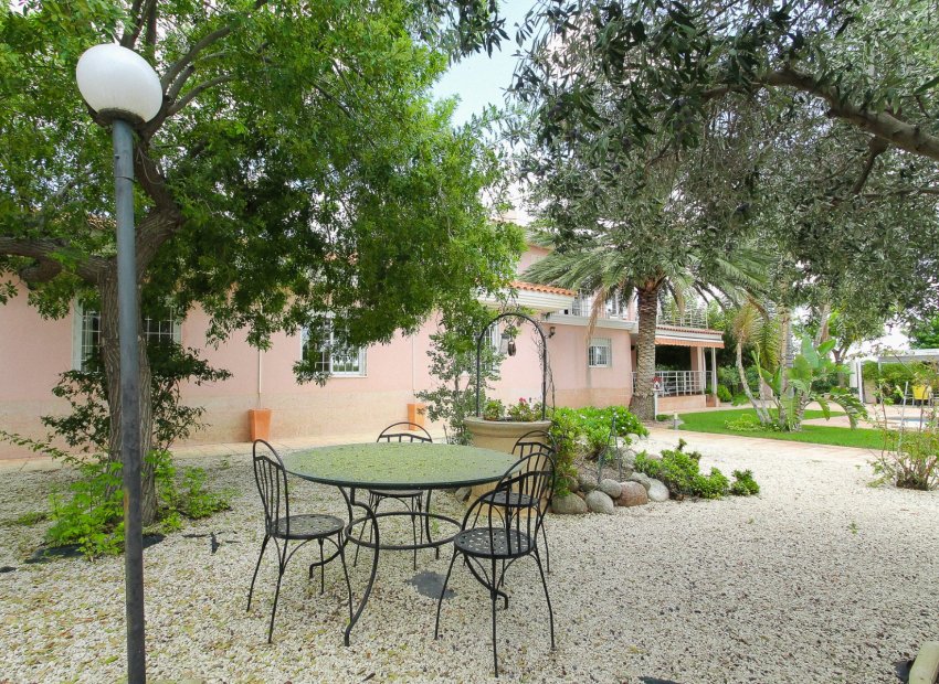 Herverkoop - Villa - San Vicente del Raspeig