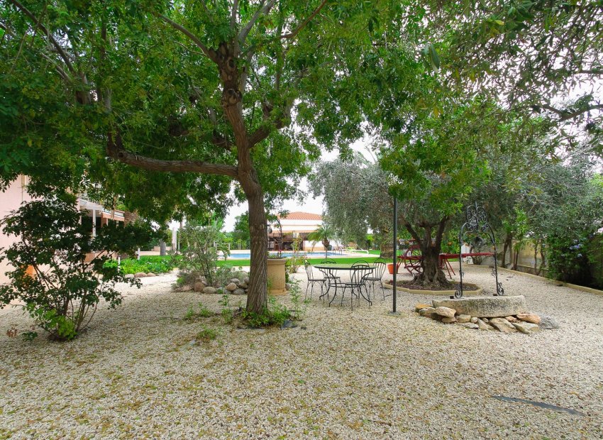 Herverkoop - Villa - San Vicente del Raspeig