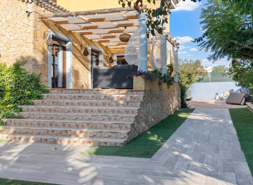 Herverkoop - Villa - Santa Pola - El Poble Llevanti