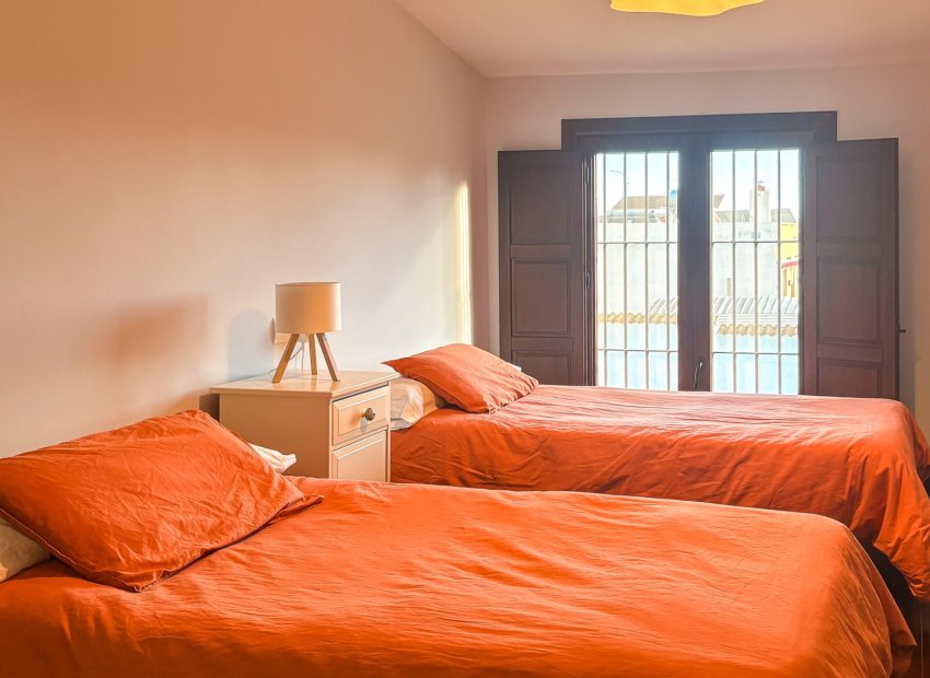 Herverkoop - Villa - Santa Pola - El Poble Llevanti