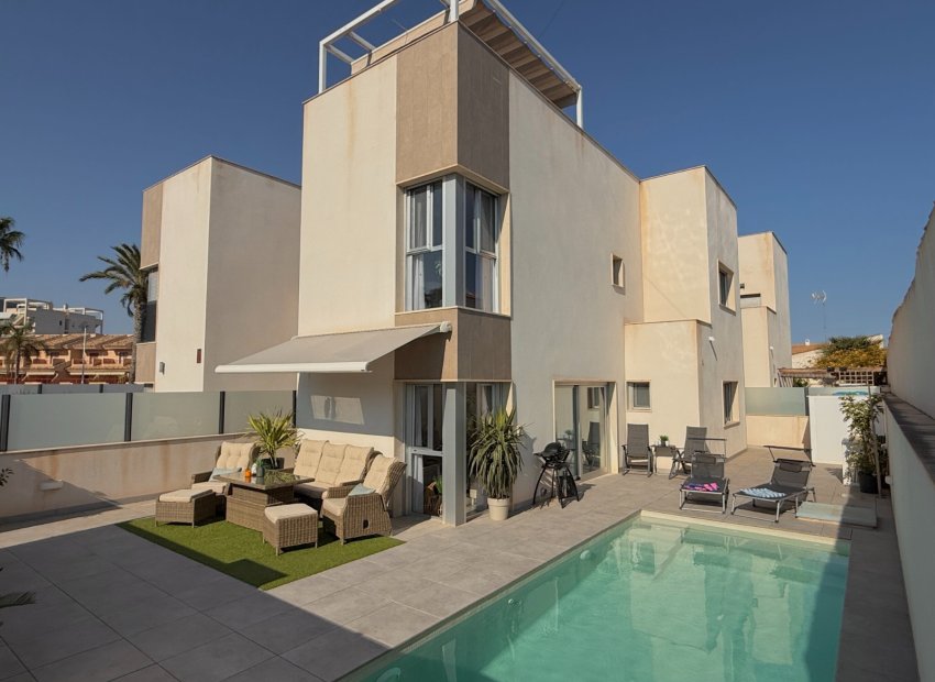 Herverkoop - Villa - Santiago de la Ribera - Zona de la playa