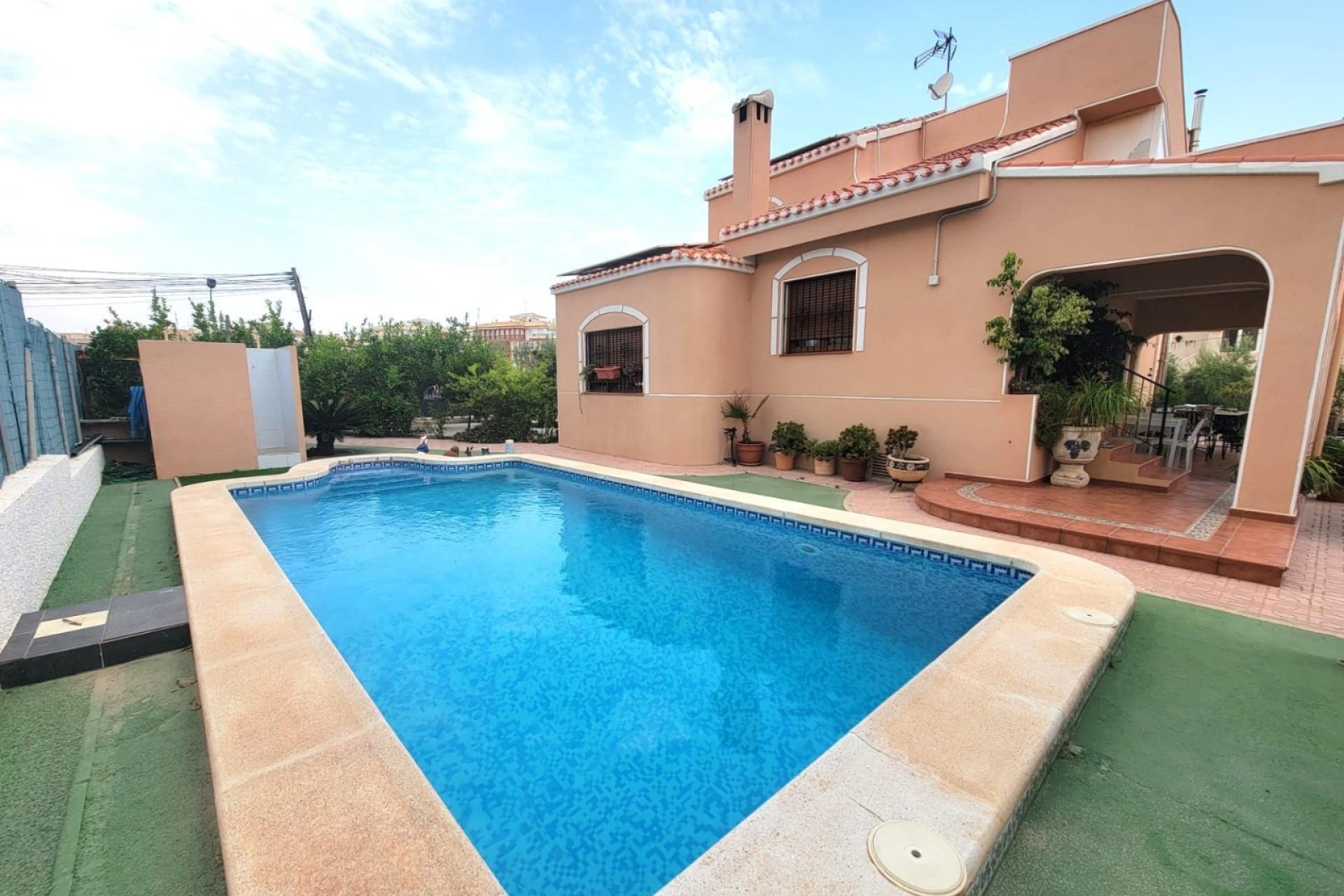 Herverkoop - Villa - Torrevieia - Aguas Nuevas