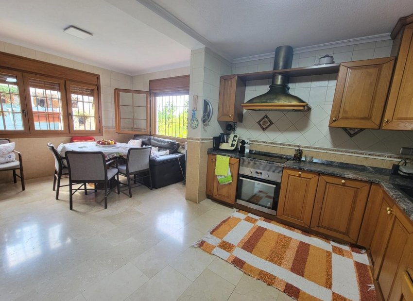 Herverkoop - Villa - Torrevieia - Aguas Nuevas