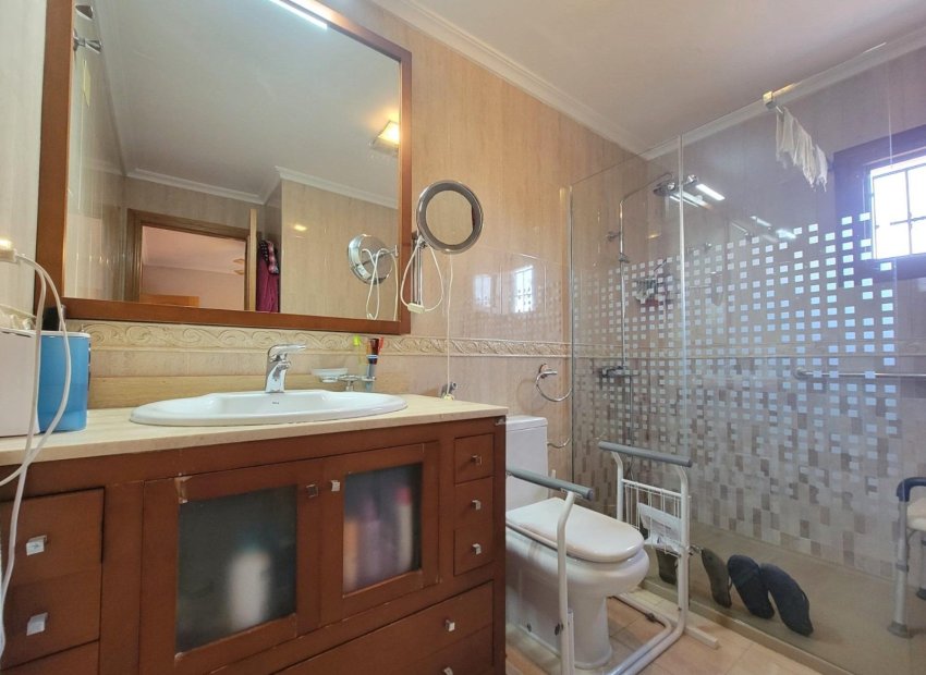 Herverkoop - Villa - Torrevieia - Aguas Nuevas