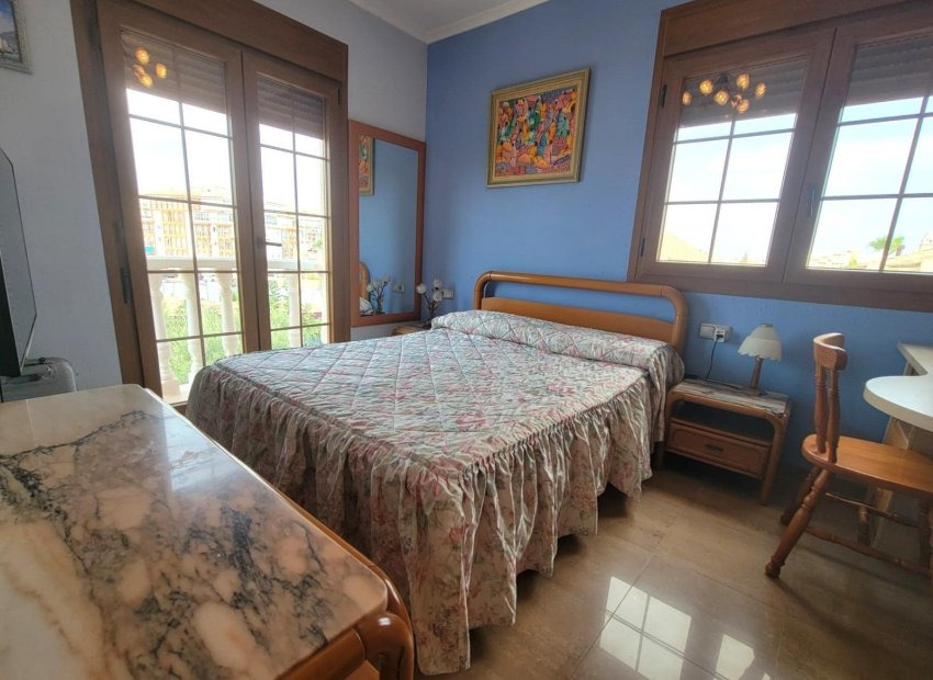 Herverkoop - Villa - Torrevieia - Aguas Nuevas