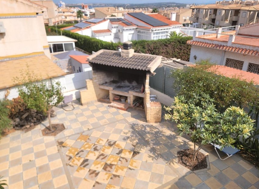 Herverkoop - Villa - Torrevieia - Aguas Nuevas
