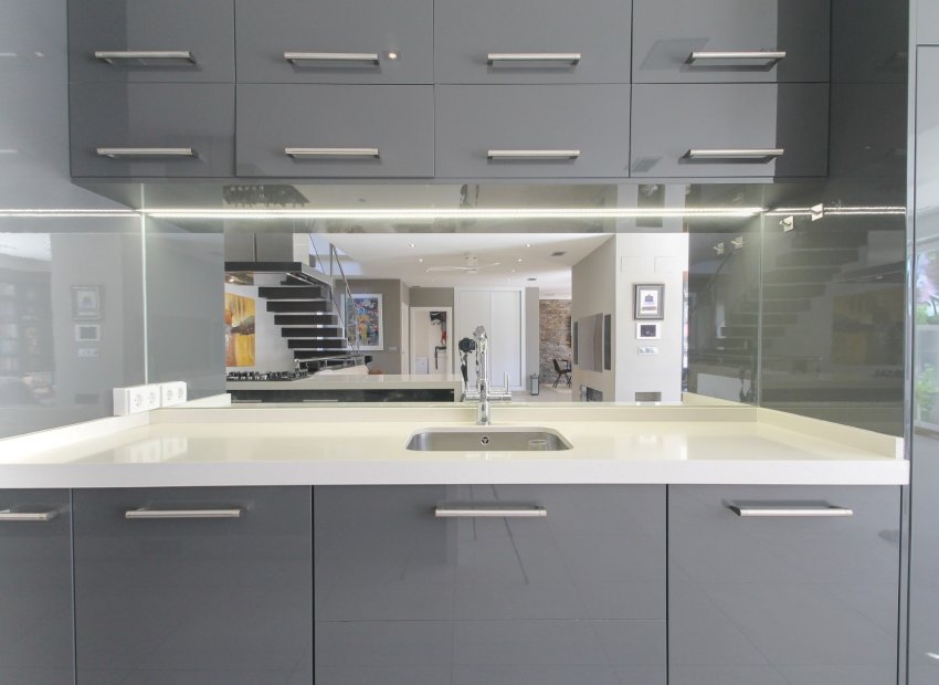 Herverkoop - Villa - Torrevieia - Aguas Nuevas