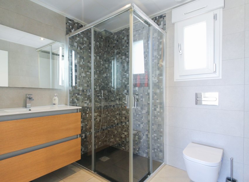 Herverkoop - Villa - Torrevieia - Aguas Nuevas