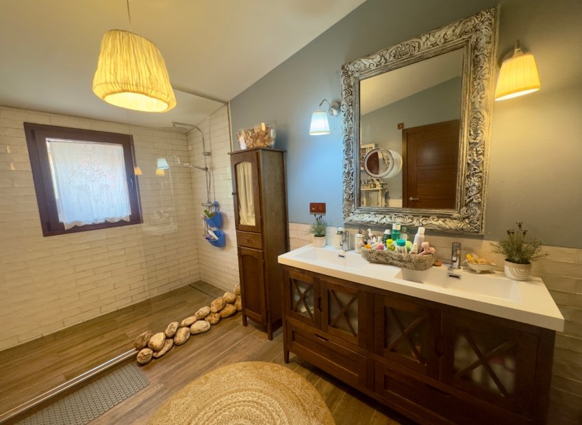 Herverkoop - Villa - Torrevieia - Aguas Nuevas