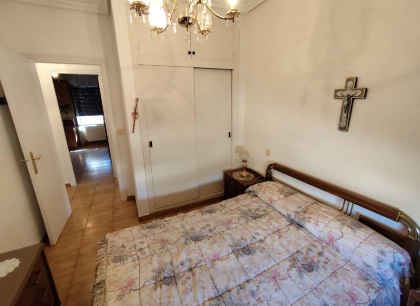 Herverkoop - Villa - Torrevieia - Center