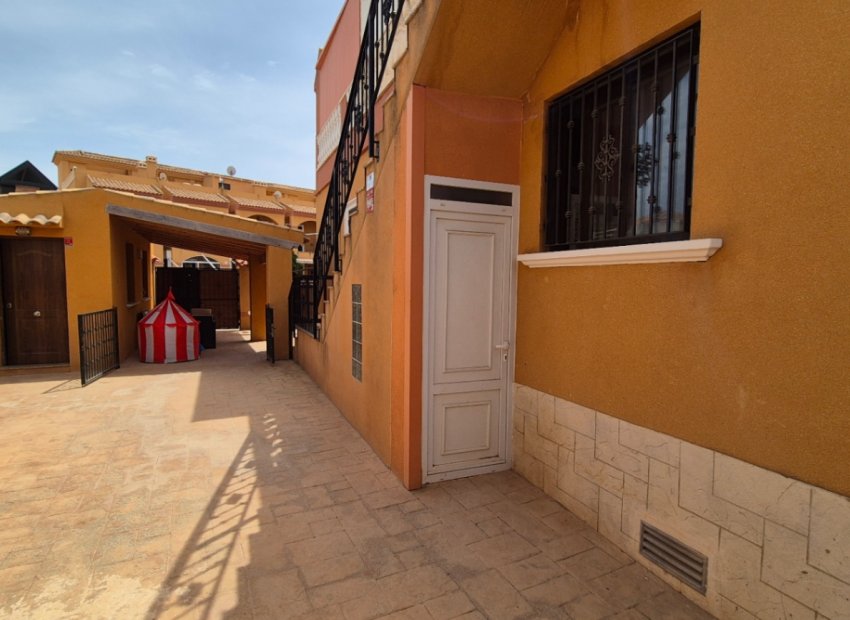 Herverkoop - Villa - Torrevieia - Costa Blanca