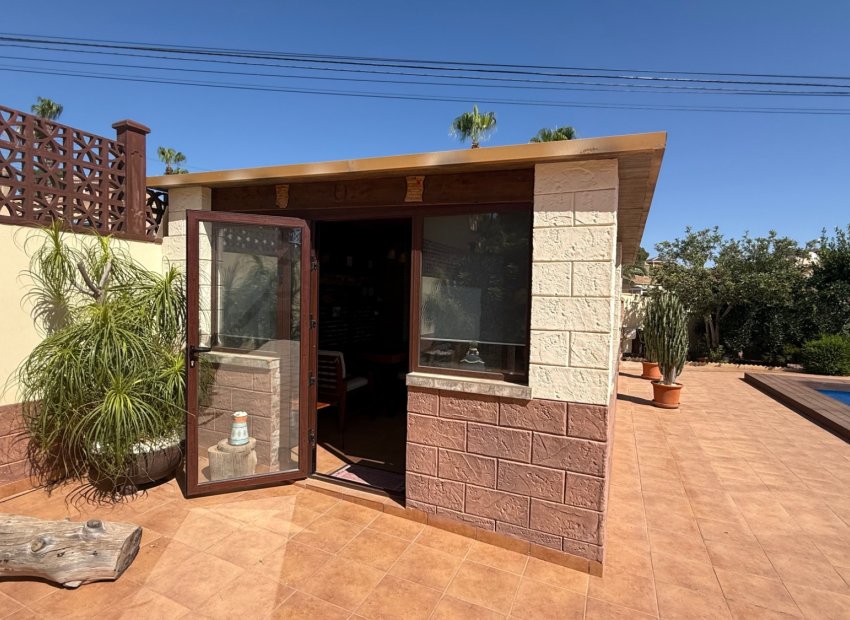 Herverkoop - Villa - Torrevieia - Costa Blanca