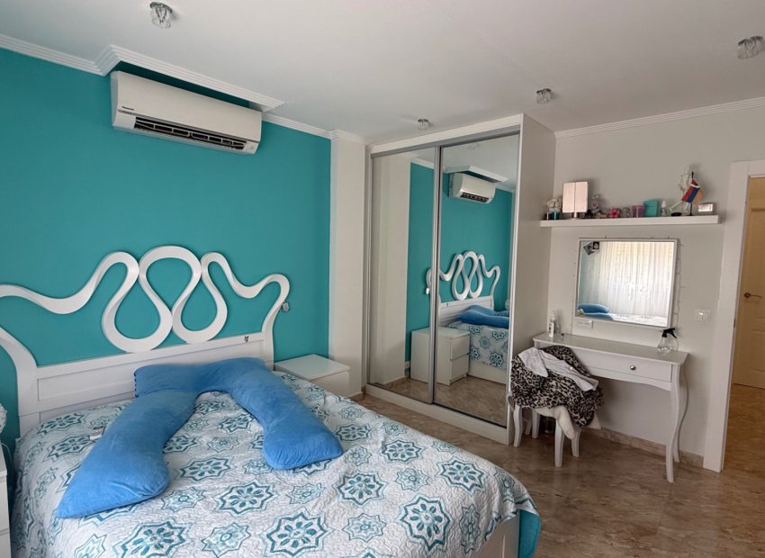 Herverkoop - Villa - Torrevieia - Costa Blanca