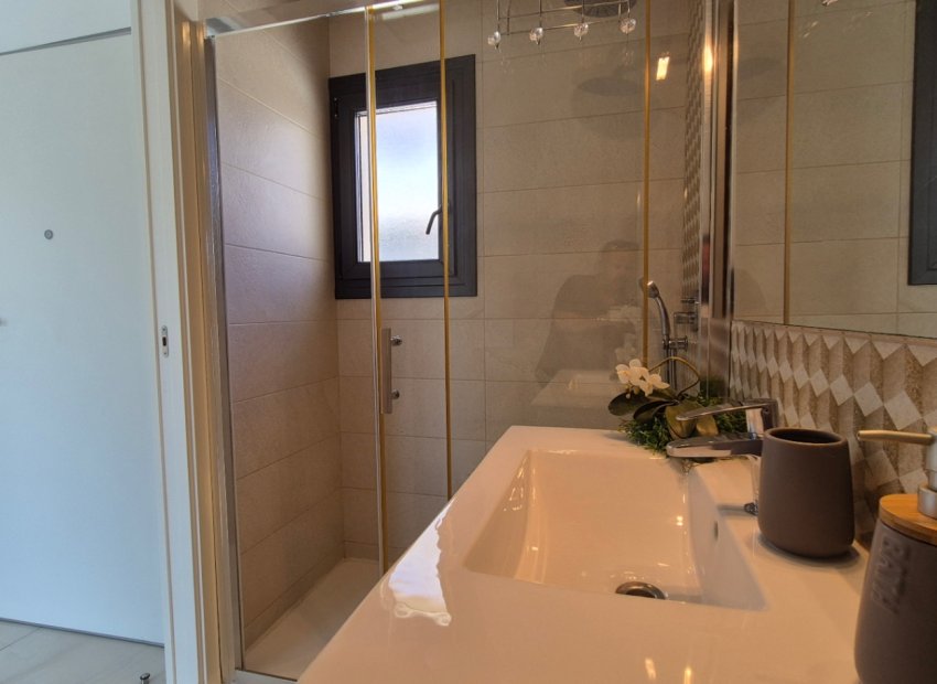 Herverkoop - Villa - Torrevieia - Costa Blanca