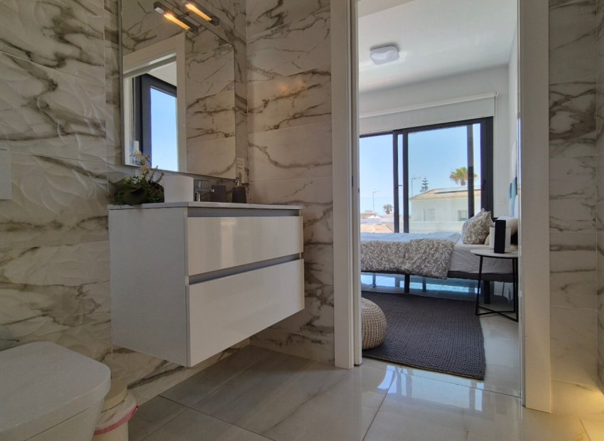 Herverkoop - Villa - Torrevieia - Costa Blanca