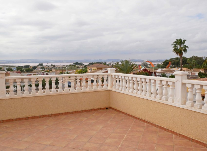 Herverkoop - Villa - Torrevieia - El Chaparral