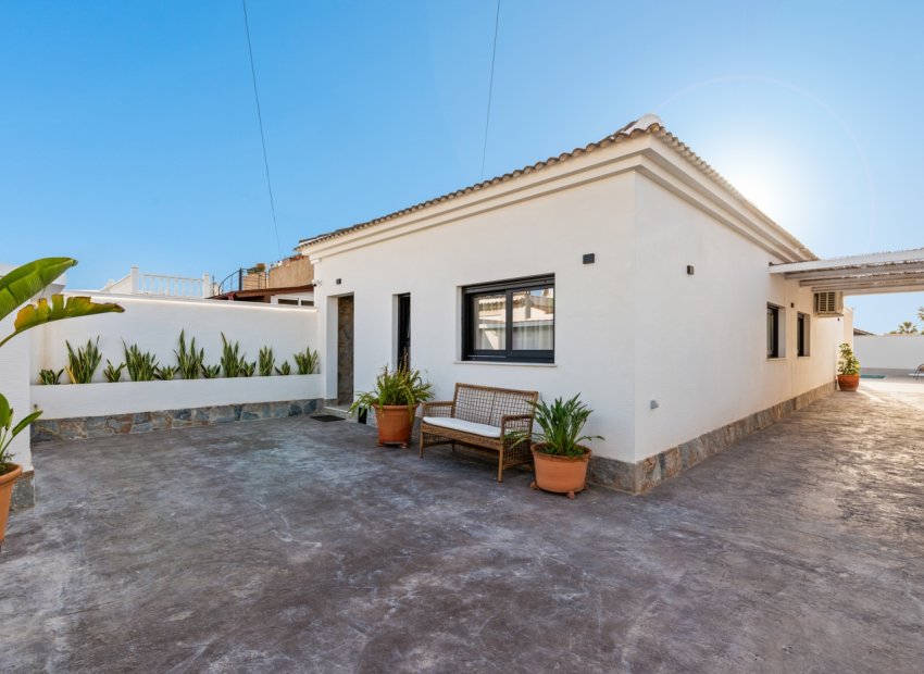 Herverkoop - Villa - Torrevieia - El Chaparral