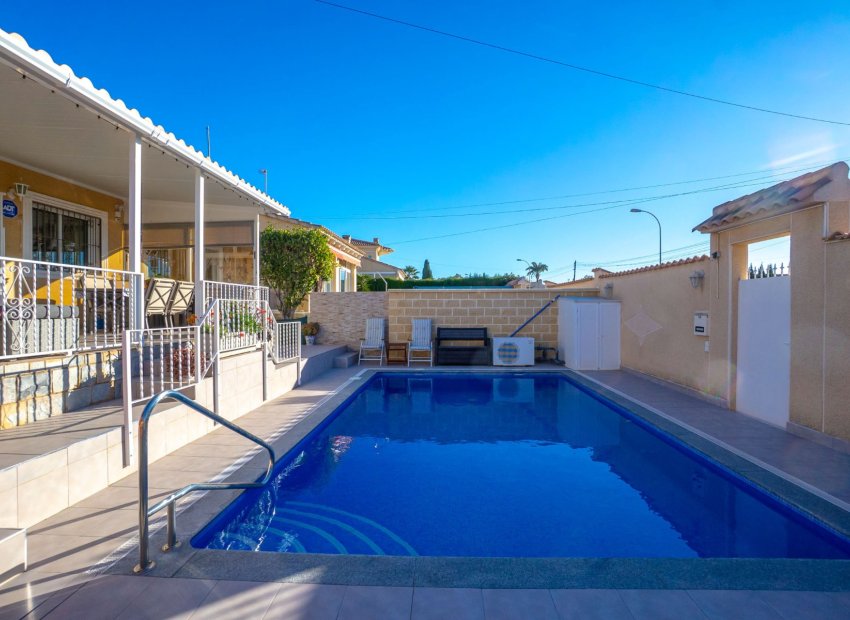 Herverkoop - Villa - Torrevieia - El Chaparral