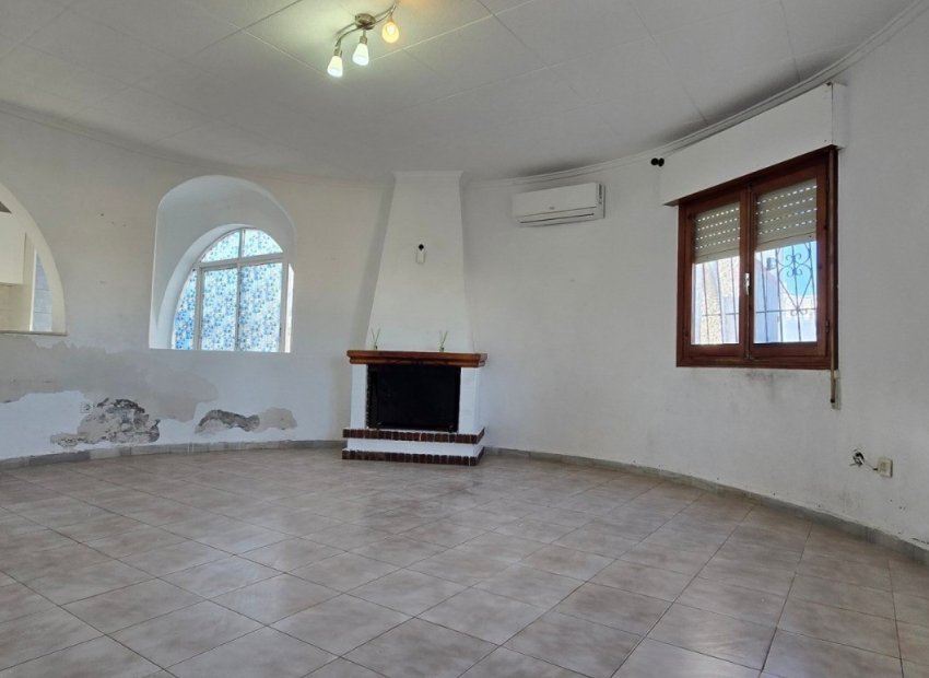 Herverkoop - Villa - Torrevieia - El Chaparral