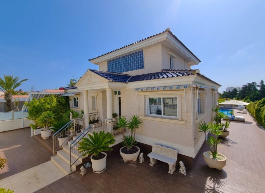 Herverkoop - Villa - Torrevieia - La Mata