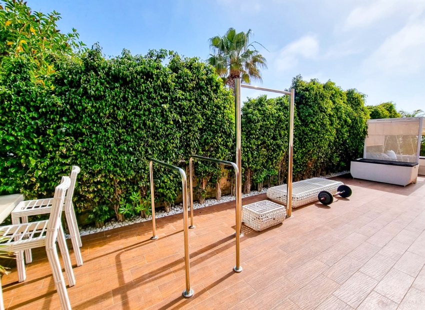 Herverkoop - Villa - Torrevieia - La Mata