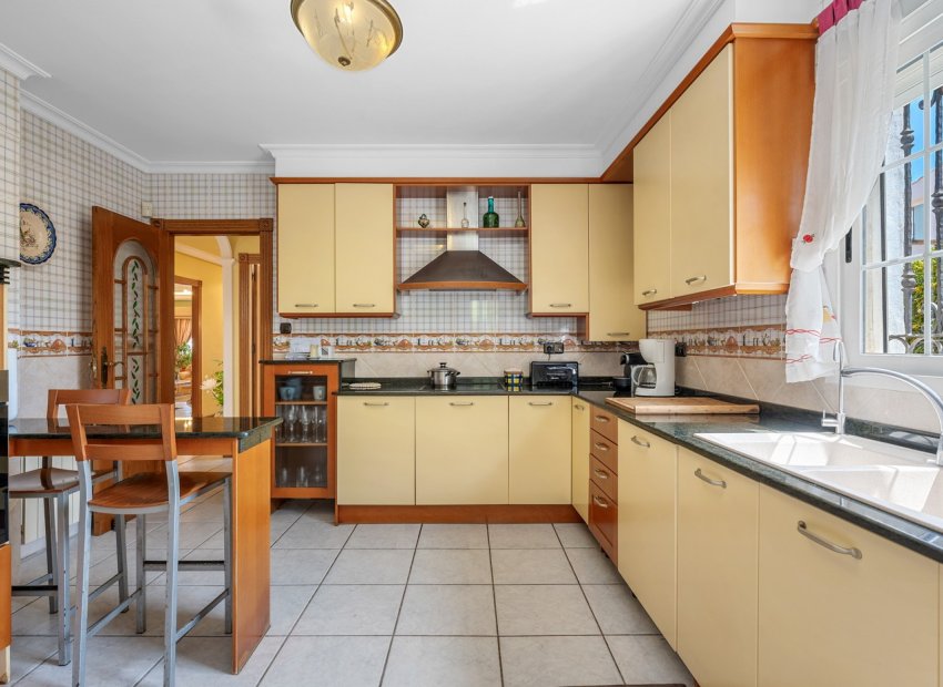 Herverkoop - Villa - Torrevieia - La Mata