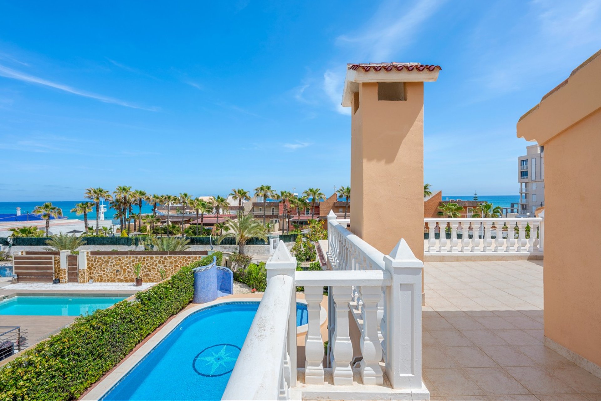 Herverkoop - Villa - Torrevieia - La Mata