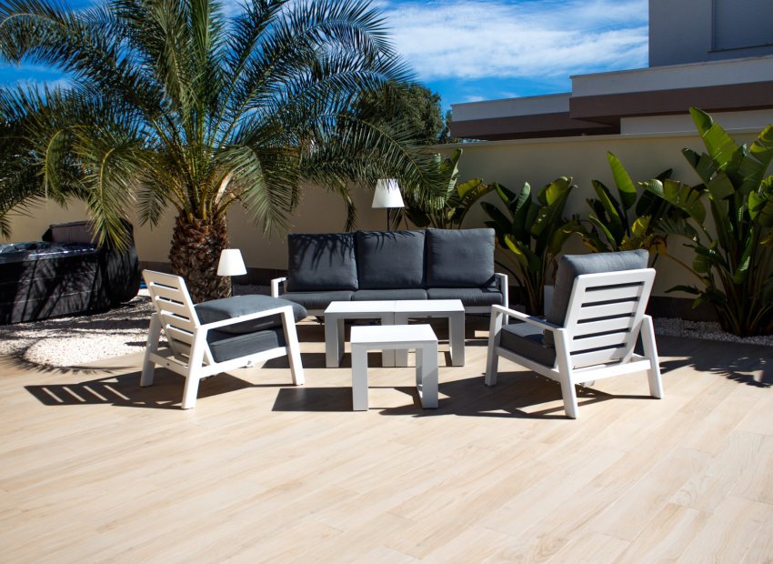 Herverkoop - Villa - Torrevieia - La Siesta