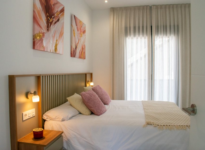 Herverkoop - Villa - Torrevieia - La Siesta