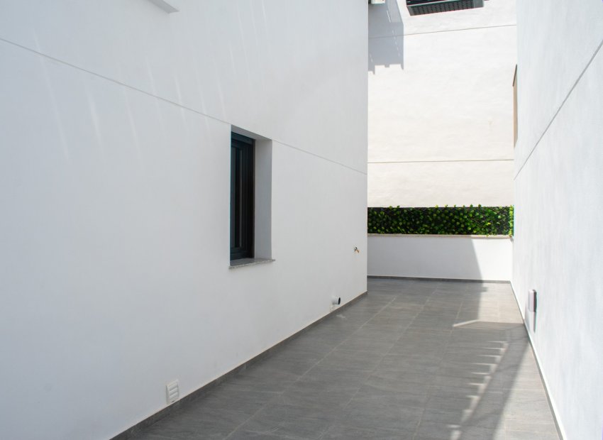 Herverkoop - Villa - Torrevieia - La Siesta