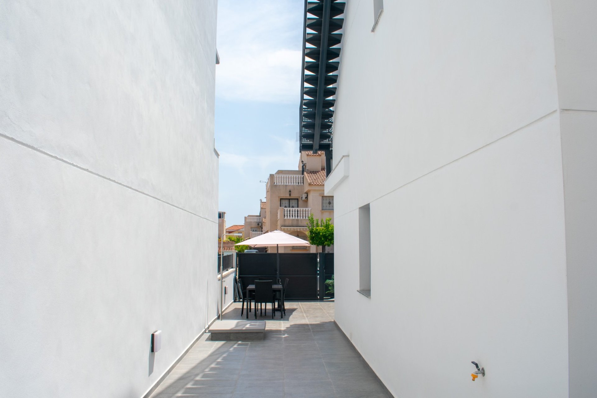 Herverkoop - Villa - Torrevieia - La Siesta