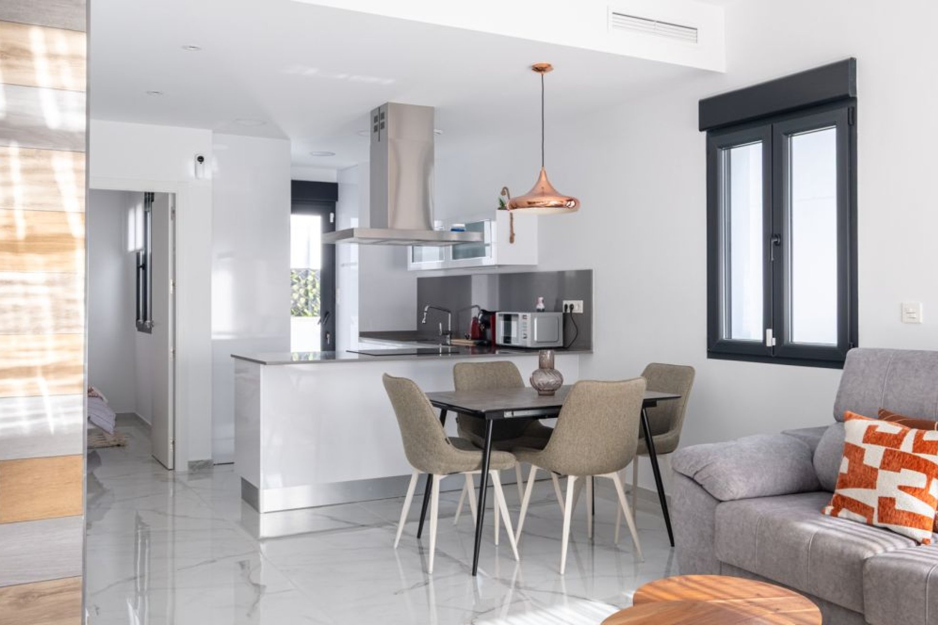 Herverkoop - Villa - Torrevieia - La Siesta