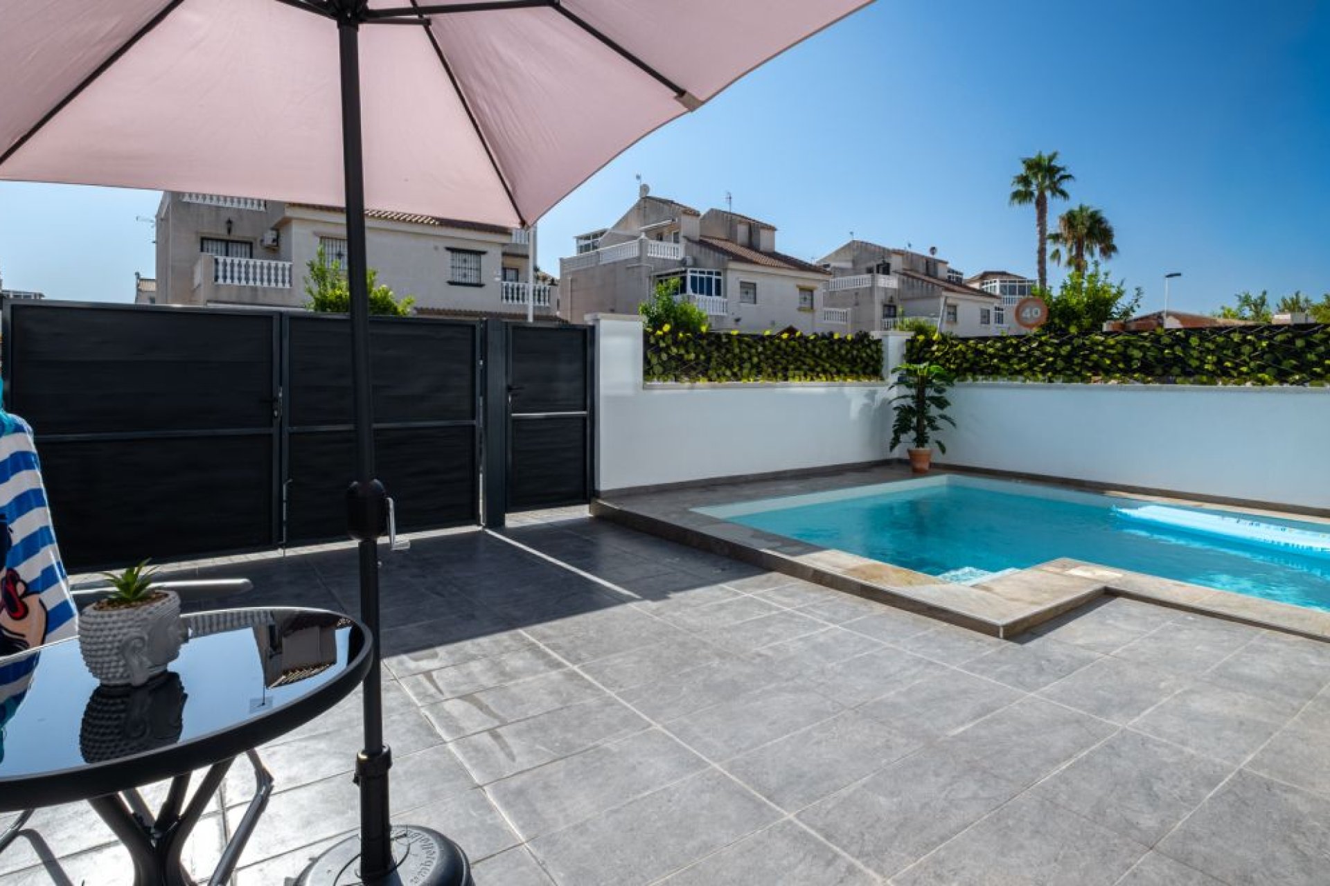 Herverkoop - Villa - Torrevieia - La Siesta